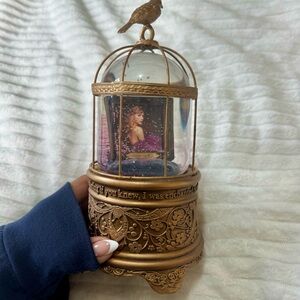 Taylor Swift Speak Now Enchanted Snow Globe